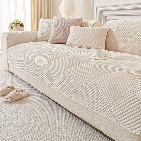 Three-Seater Sofa Cover, Non-Slip Flannel Fabric, Pet Hair and Stain Protection, Living Room (1/5)