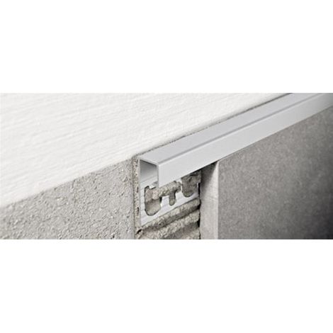Projolly square alluminio brillantato cromo h=10 mm  l=2,70 ml (1/2)
