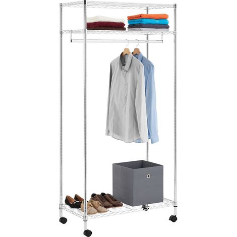 Portant à vêtements BRINDISI penderie simple sur roulettes vestiaire mobile avec 1 barre et 3 tablettes, en métal chromé (1/4)