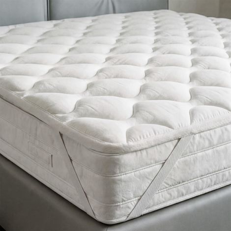 Topper DREAM imbottito e trapuntato, Coprimaterasso Letto Piazza e Mezza Francese 140x195 cm, Imbottitura da 700g/m², con Elastici Angolari e soffietto da 8 cm - Lavabile in Lavatrice (1/5)