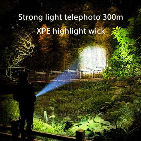 Lampe torche porte-clés rechargeable ultra-lumineuse pour activités de plein air, lampe torche EDC étanche, petite lampe torche LED (1/5)