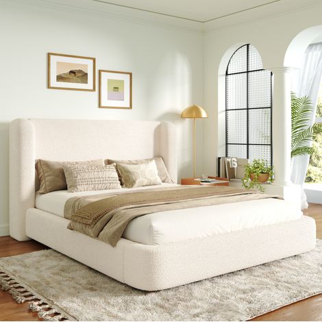 Cama tapizada beige en tela bouclé con cabecero acolchado, somier incluido y estructura de metal, CHICFURN, diseño envolvente para un dormitorio acogedor y elegante (1/5)