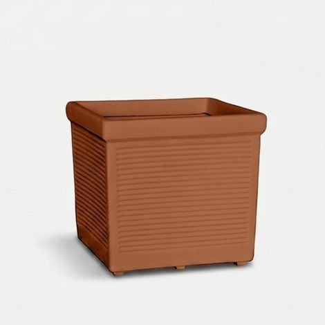 Vaso da esterno quadrato in LLDPE Millerighe Quadrato Grande - Rosso (1/3)