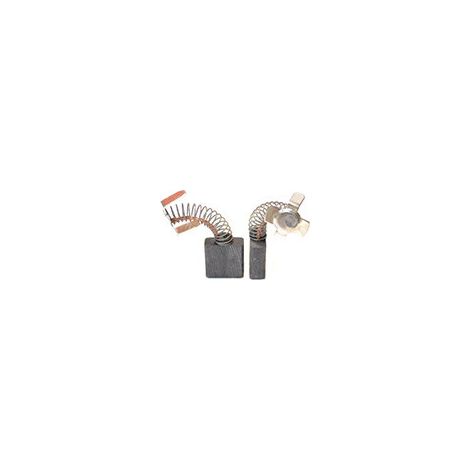 Juego de 2 carbones adaptables para Hitachi. Dimensiones: 7 x 17 x 17 mm.