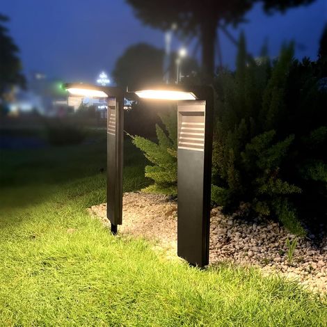 Lot de deux lampes solaires pour extérieur lumière chaude étanche pour jardin et allée éclairage de cheminement pour villa (1/5)