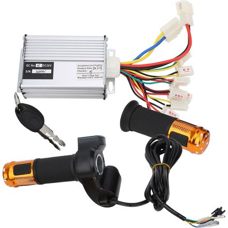 Ausstattungspaket inklusive 36V 1000W Controller, Universal-Gasgriff und Display. (1/5)
