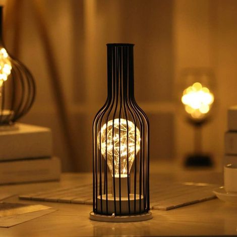Veilleuse rétro en fer forgé, lampe de table créative en forme de bouteille de vin, lampe de nuit en fil de cuivre pour la maison, le restaurant, l'hôtel (piles non incluses). (1/5)