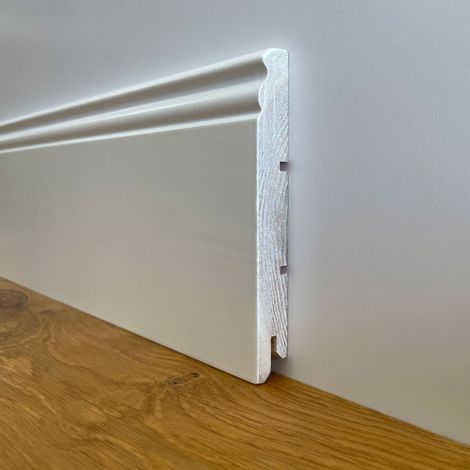 Battiscopa PREMIUM in legno MASSELLO mod.DUCALE 120x15 laccato bianco liscio (prezzo al metro)