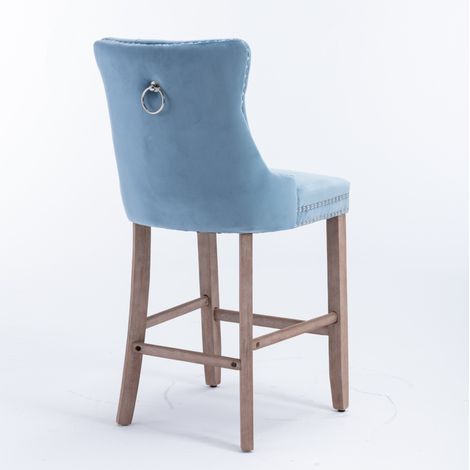 Tabourets de bar en velours bleu clair avec dossier haut, finition clous chromés, pieds en bois, lot de 2 (1/5)