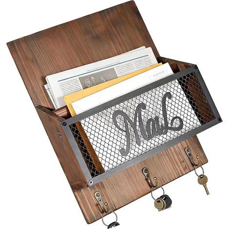 de courrier en ligne en bois avec détails en maille de fer
