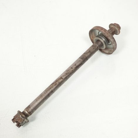 [PRODUIT D'OCCASION] Axe roue arrière origine pour moto Honda 125 XLS 1978 à 1989 (1/3)