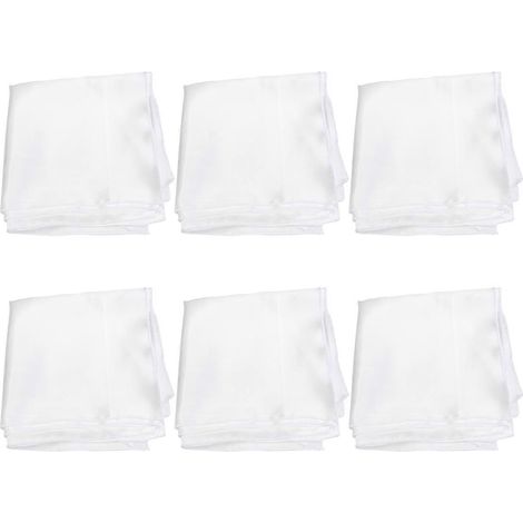 Serviettes en lin pour la cuisine, assorties à une nappe bleu foncé. (1/5)