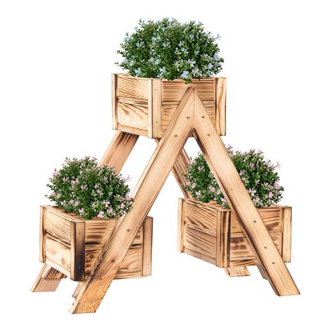 Blumenkasten aus Holz für den Balkon mit Sonneneinstrahlung