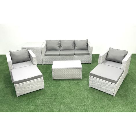 Fimous Salon de jardin avec Canapé 3 places 2 Chaise Table basse rectangulaire 2 Grand tabourets Table d'appoint Gris clair mixte 7 places (1/5)