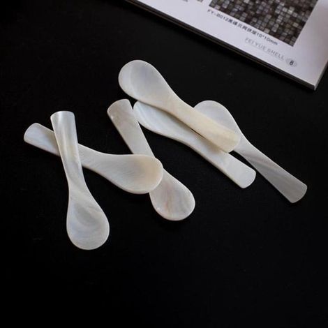 Paquete de 6 cucharas de caviar de nácar natural, cucharillas de café y herramienta para remover - blancas (1/5)