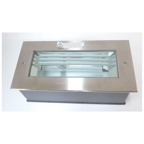 Encastré de sol fluo rectangle bord acier 180x360x120mm verre securit lampe 11W G23 900lm asymétrique 230V 45° IP67 BEGA 8832