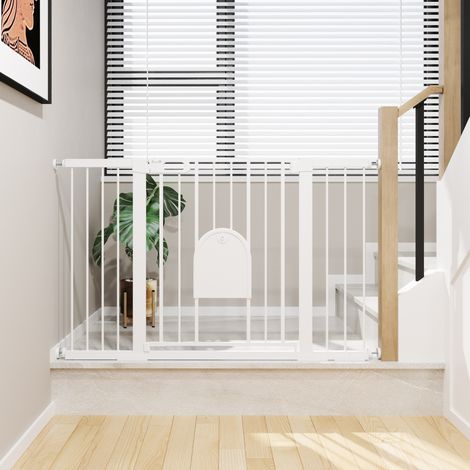 Barrière de sécurité 75-131x76 cm en métal et ABS blanche, à pression, pour escaliers – MEUBLIV (1/5)
