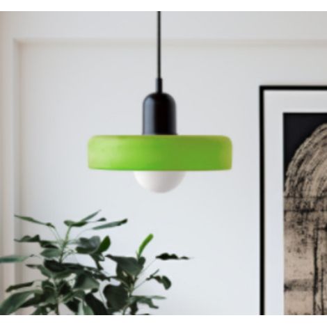 suspension de style Bauhaus aux accents médiévaux dotée d'un abat jour en vitrail.  gazon + Base noire 25 cm Verre Vert (1/4)