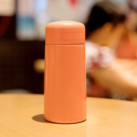 150 ml Edelstahl-Isolierbecher, tragbare Wasserflasche mit niedlichem Filter für Mädchen, Rot (1/5)