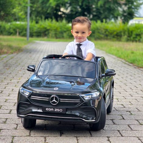 Voiture électrique pour enfants. sous licence Mercedes-Benz EQA. 3-8 km/h. musique. phares. klaxon. télécommande. noire