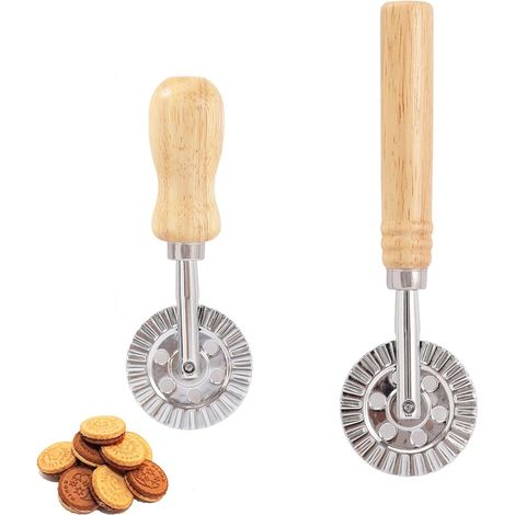 2 Pièces Roulette Roulette Pizza Patisserie Accessoire Ustensiles à Pâtisserie Moule Pate en Croute Coupe Pate Patisserie Raviolis Avec Manche en Bois Coupe Ravioli Pizza Boulette Dentelle (1/5)