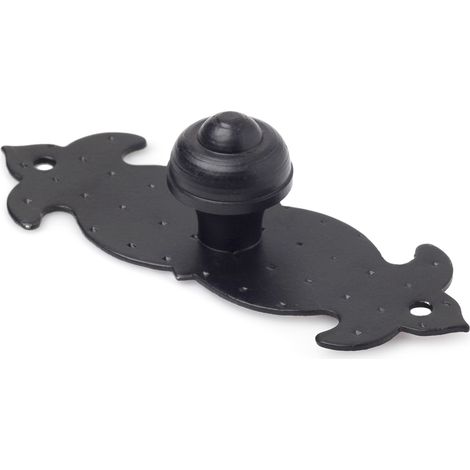 Pomo en acero con acabado negro forja, dimensiones: 98x35x24mm -
