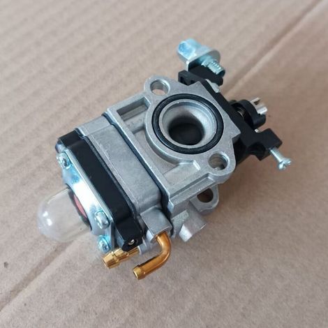 Le carburateur TL33 (TL33, TL26, TU26, Zenoah G26L) est un type à membrane, adapté aux moteurs Mitsubishi TL33/Komatsu G26L, avec un mélange air-carburant réglable.