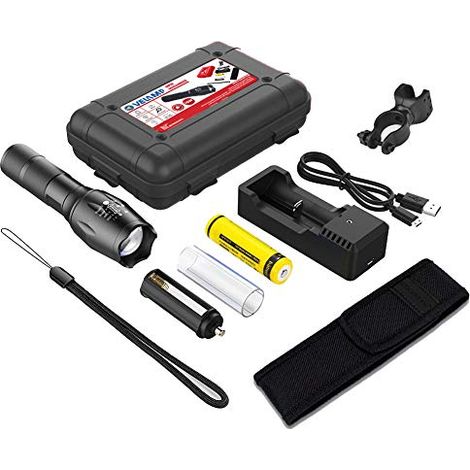 Torcia led multiuso 10W con batteria ricaricabile e zoom tattico, astuccio ed accessori inclusi - Velamp IR547 (1/4)