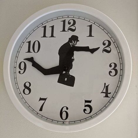 royaluxe - Horloge murale de marche stupide inspirée de Mon-Ty Python, horloges murales silencieuses d'homme qui marche pour les cadeaux d'école de salon de cuisine de chambre à coucher (blanc) (1/5)