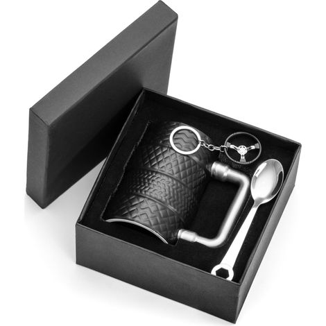 Coffret cadeau pour homme : mug en forme de pneu, cuillère, clé et porte-clés volant (1/5)