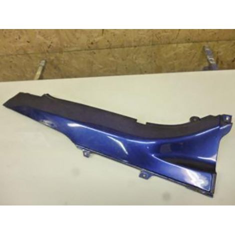 [PRODUIT D'OCCASION] Coque arrière droite origine pour moto Suzuki 750 GSXF Occasion (1/4)