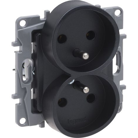 Prise électrique Legrand niloe selection 2 prises 16 A 250 V (1/2)