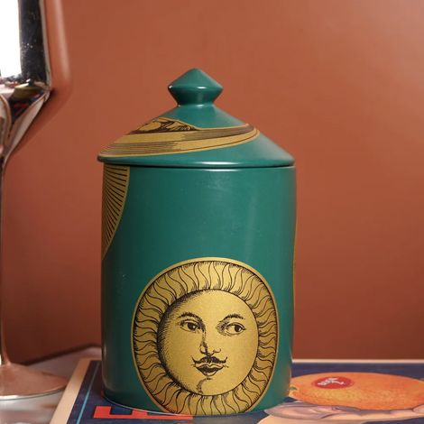 Pot à bougie parfumée en céramique avec couvercle peut également servir de boîte à bijoux, de bougeoir ou de récipient pour fruits secs.