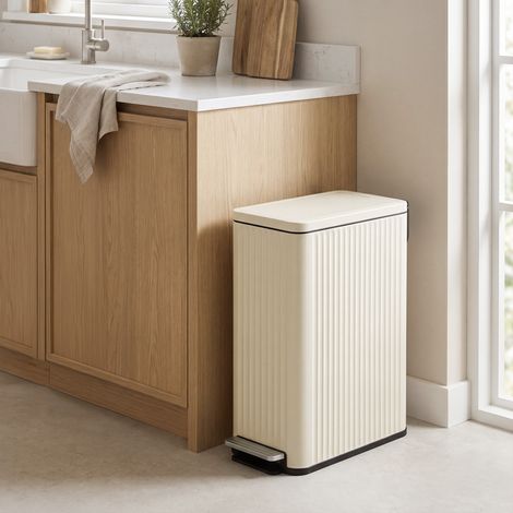 Poubelle de Cuisine 50 L, en Acier, avec Seau Amovible, Couvercle Silencieux, à Pédale, Gain de place, Crème