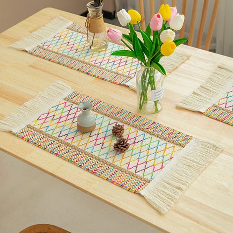 Set mit 4 Platzsets 30x50cm im rustikalen Bohème-Stil, gewebt aus waschbarer Baumwolle und Leinen, perfekt für Hochzeiten, Zuhause und Mahlzeiten sowie als Weihnachtstischdekoration.
