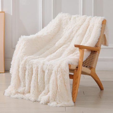 Dekorative, extra weiche, flauschige Überwurfdecke aus Kunstfell, 130 x 160 cm, solide, wendbare, langhaarige, zottelige Decke für Couch, Sofa, Schlafzimmer, cremeweiß