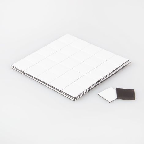 Magna-C Magnetfolienstanzteile 18x18mm - 100 Stück im Set (1/4)