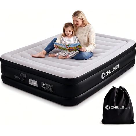 Double Air Mattress 190 x 135 x 46 cm, Double Air Mattress with Air Pump, Guest Bed for Camping, Travel, and Home (1/4)