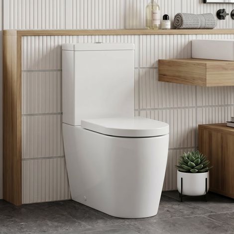 Signature Select Close Coupled Toilet (inc Soft Close Seat) (1/5)