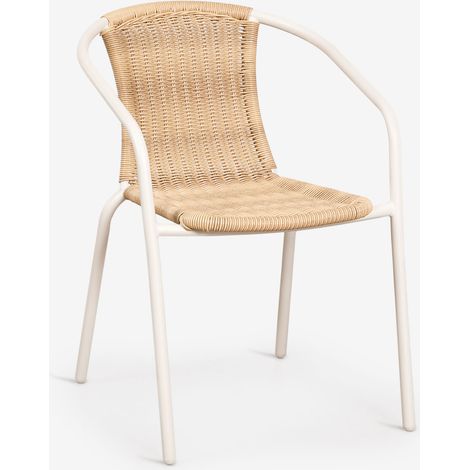 SKLUM Stapelbarer Gartenstuhl mit Armlehnen aus Stahl und synthetischem Rattan Kalymana Weiß Gardenia – Natur