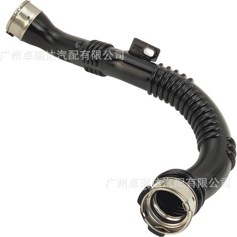 La référence 144606126R convient au tuyau d'intercooler turbo 4422249 du Renault Trafic III. (1/4)