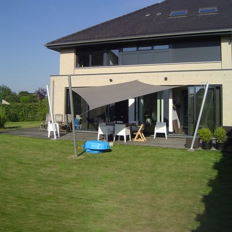 Voile d'ombrage 5 x 5 m imperméable 220g/m² Haute densité - Tissu déperlant - Taupe cendré (1/5)
