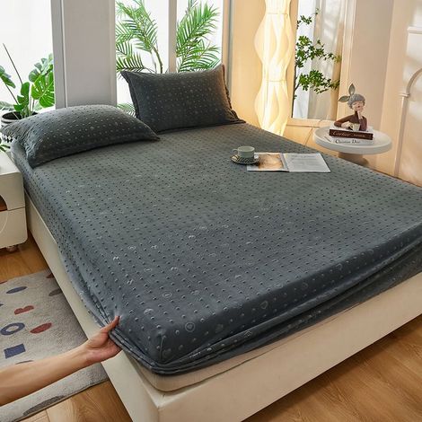 Housse de matelas en velours de haricot couvre-lit en velours de lait protège-matelas en velours cristal alèse kit anti-poussière en pur coton (1/3)