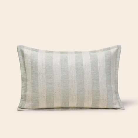 Housse de coussin en Jacquard de rayures  FABBIO (1/4)