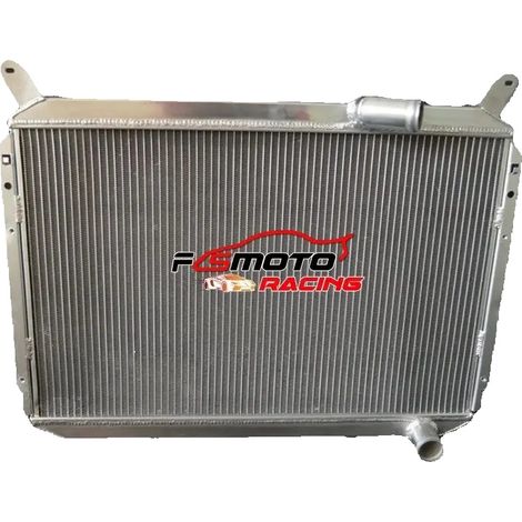 Radiador de aluminio, tamaño del núcleo 646,88 mm x 413 mm x 52 mm, tamaño total 685 mm x 490 mm x 70 mm, diámetro de entrada/salida 40 mm, compatible con Nissan 300ZX 1984-1989, rendimiento de refrig (1/5)