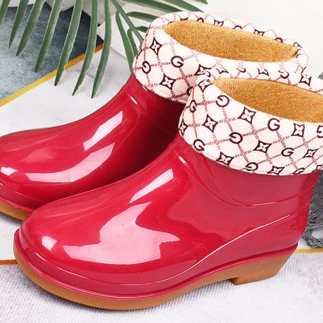 Bottes de pluie basses pour femmes, antidérapantes et élégantes, chaussures aquatiques tendance, semelle en caoutchouc durable, pointure 37 (rouge). (1/5)
