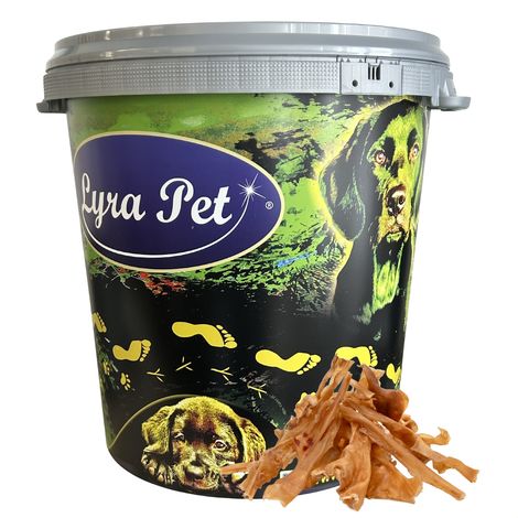 5 kg de cuir chevelu d'agneau foncé Lyra Pet® dans un bac de 30 L