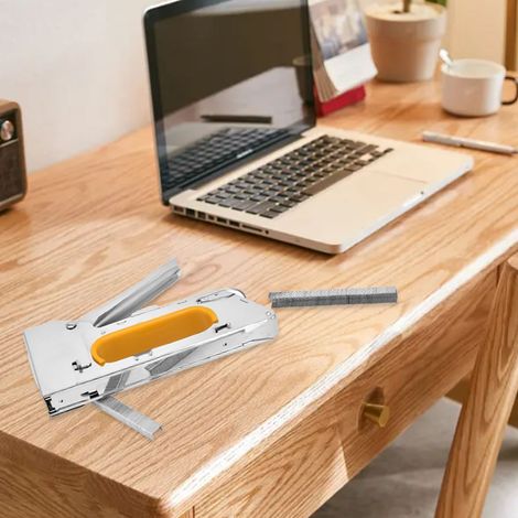 Robuster, professioneller, rutschfester Tacker für den Baustelleneinsatz präzises und langlebiges Werkzeug hochwertiger Handtacker (1/5)