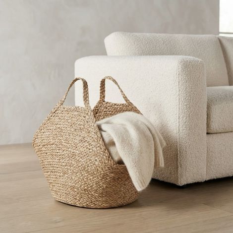 Timeless Woven Wicker Storage Basket (1/2)