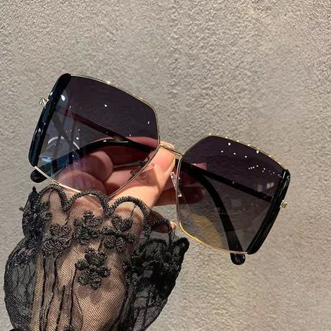 par de gafas de sol, montura resistente de resina y metal, almohadillas nasales de silicona, patillas curvas, lentes polarizadas, para uso diario. (1/5)